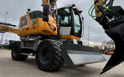 LIEBHERR A913